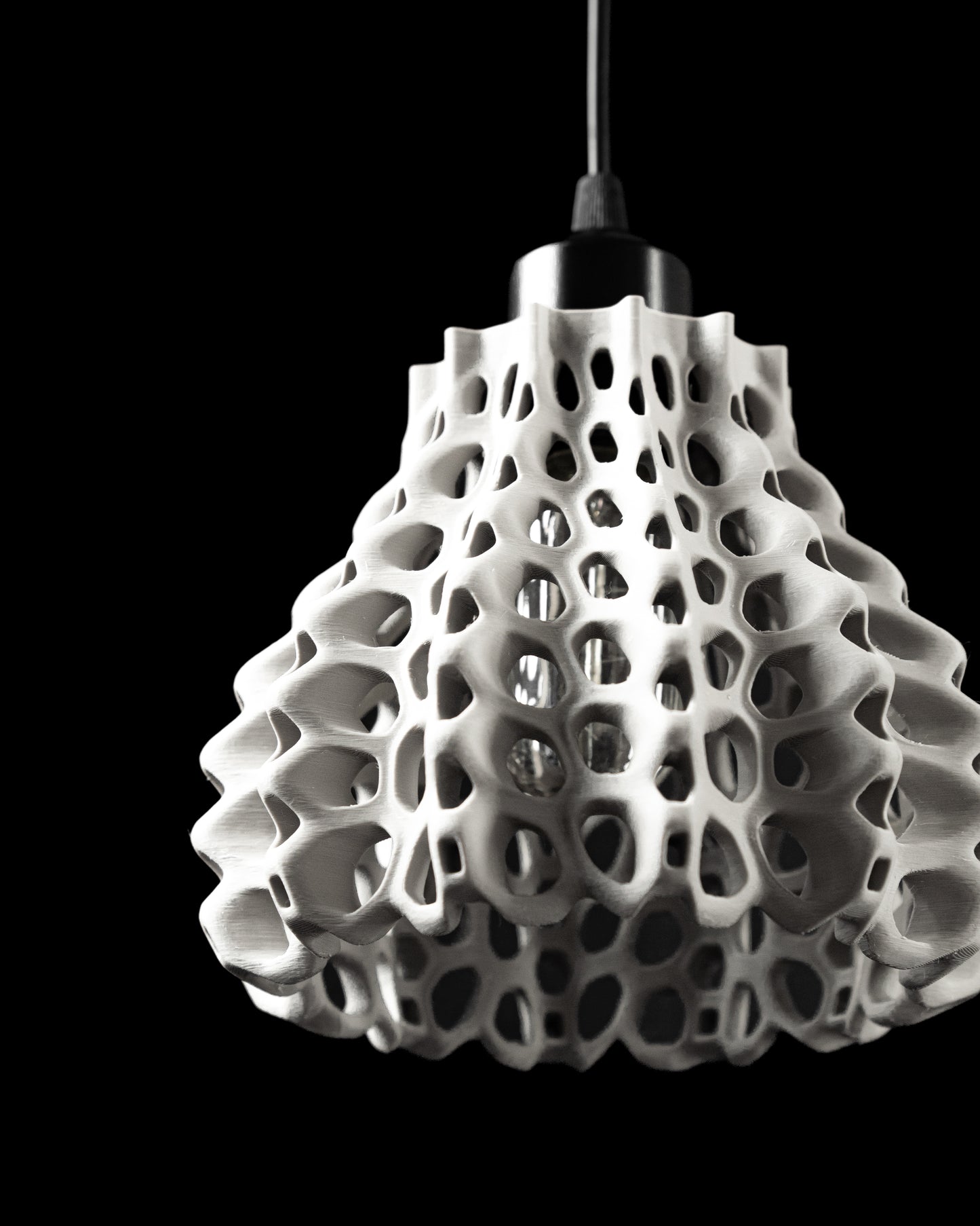 Hive Stropné tienidlo