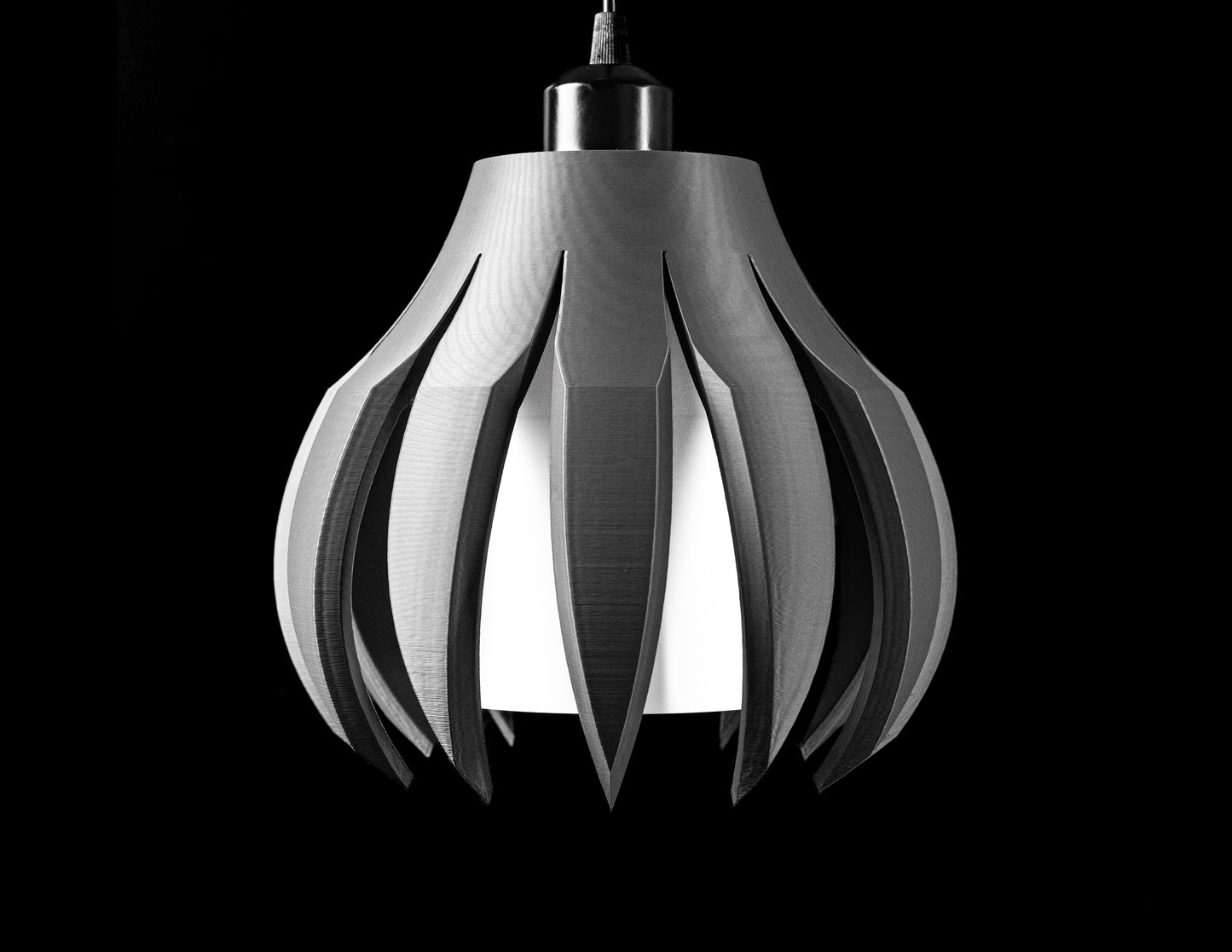 Claw Stropné tienidlo