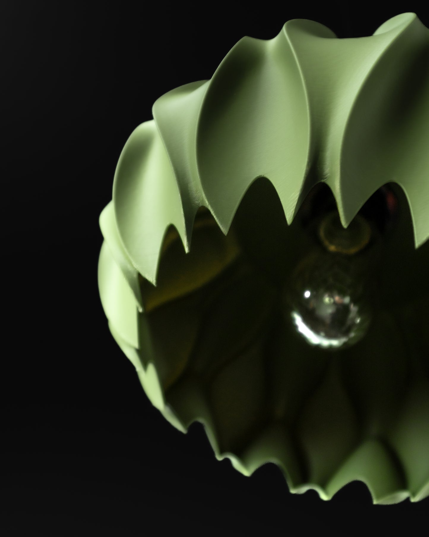 Abyssal Stropné tienidlo